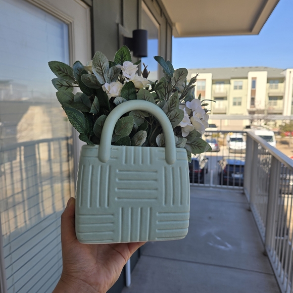 Elegant Light Blue Ceramic Vase - Picture 2 of 10